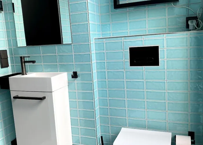 With A Bathroom And Private Entrance Door Appartamento *