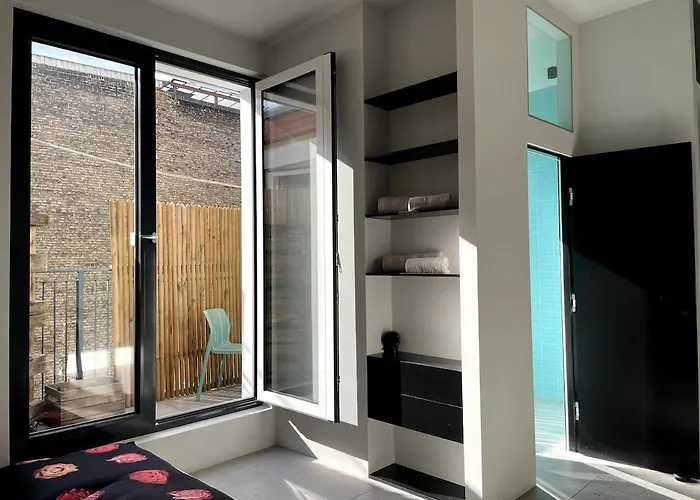 Appartamento With A Bathroom And Private Entrance Door *