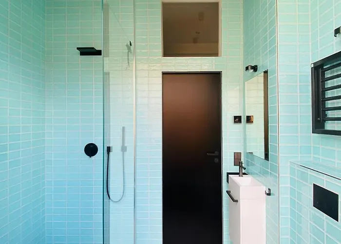 شقة With A Bathroom And Private Entrance Door *